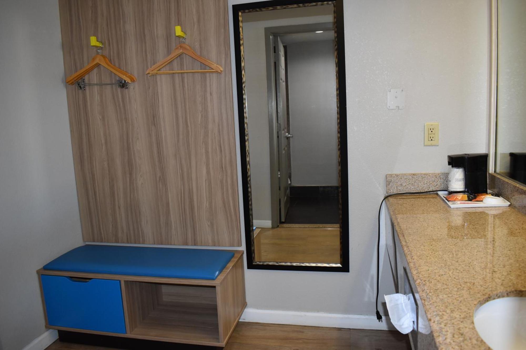 Days Inn By Wyndham Nacogdoches/Sfa University/Downtown Extérieur photo